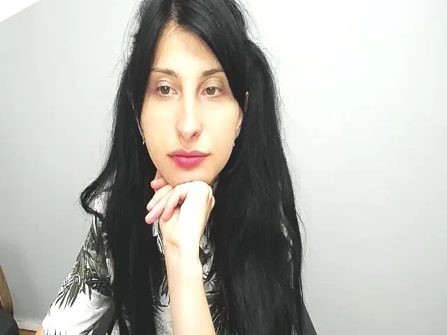 Live sex webcam photo for SnowSpacee #253218794