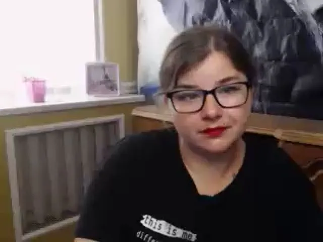 Live sex webcam photo for MonLais #254843435
