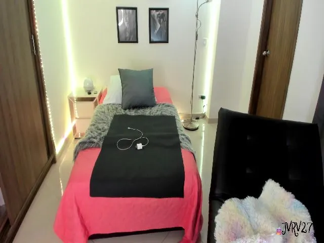 Live sex webcam photo for Juanabrau #256269874