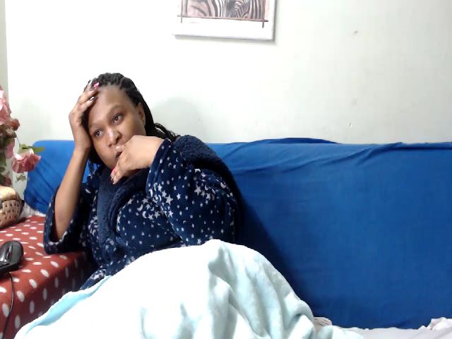 Live sex webcam photo for AngelEbony21 #252298602