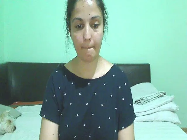 Live sex webcam photo for OneHotty #256083000
