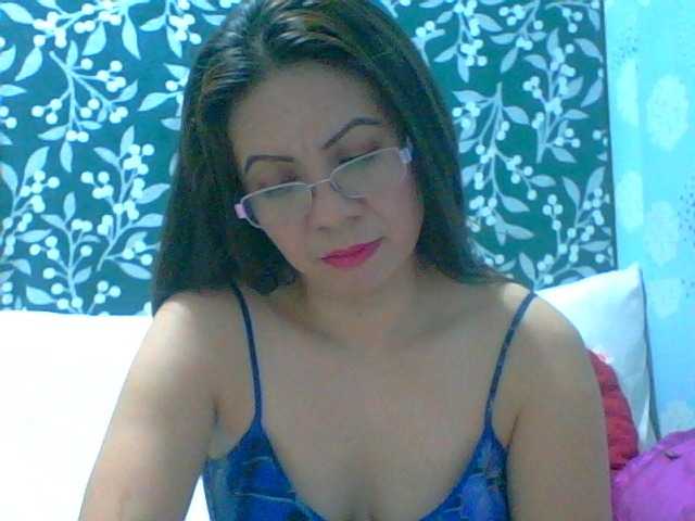 Live sex webcam photo for Scarletteb #249517348