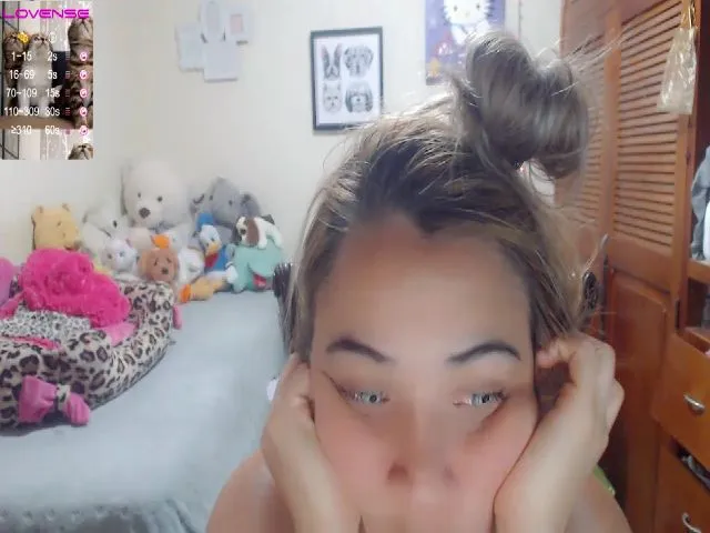 Live sex webcam photo for Meganhill_ #259003562