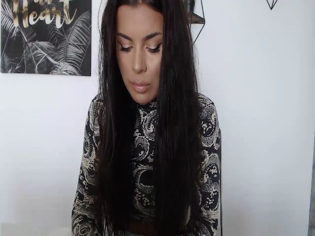 Live sex webcam photo for Rose4Lucy #264756833