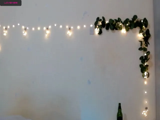 Live sex webcam photo for Saylorxsindy #257421136