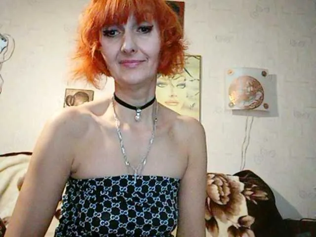 Live sex webcam photo for Ryzhulya1 #241131811