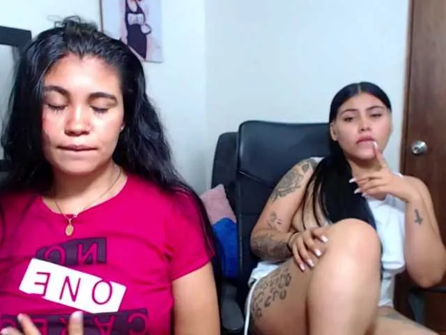 Live sex webcam photo for jessi-kloe #241129608
