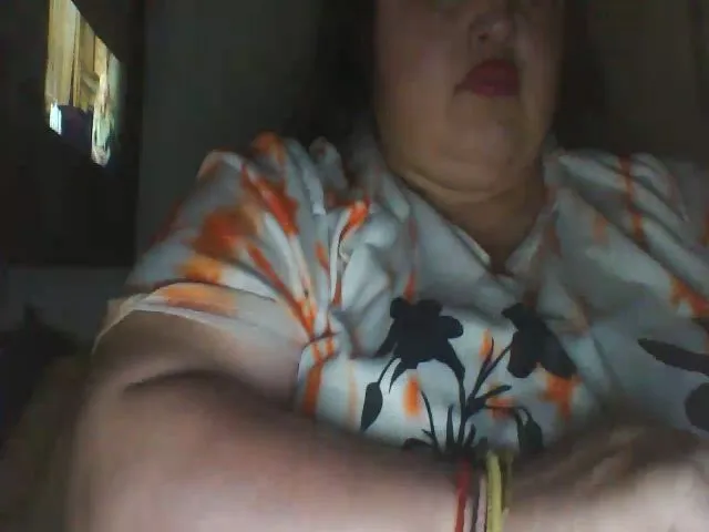 Live sex webcam photo for BbwFattitties #257487615