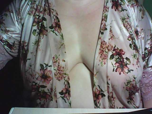 Live sex webcam photo for -WINNI-PUX- #241092731