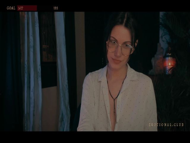 Live sex webcam photo for Erotional #254682852