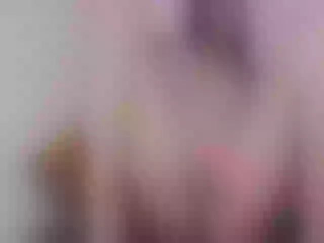 Live sex webcam photo for sunraygirl #252365532