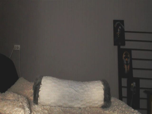 Live sex webcam photo for MeowNicole #253264468