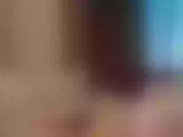 Live sex webcam photo for LoLiPOPGIRL #240999353