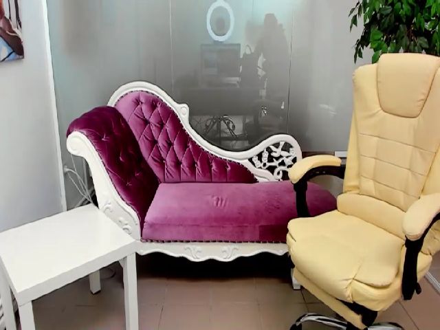 Live sex webcam photo for MilaGrace #257393616