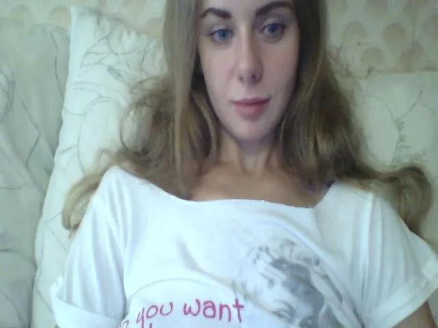 Live sex webcam photo for Stepfania #264237119