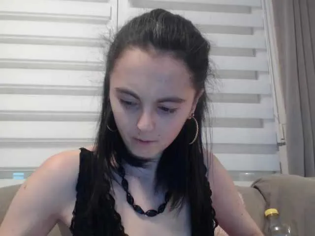 Live sex webcam photo for cleophee #287942077