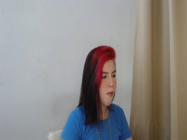 Live sex webcam photo for KateKoss #259980601