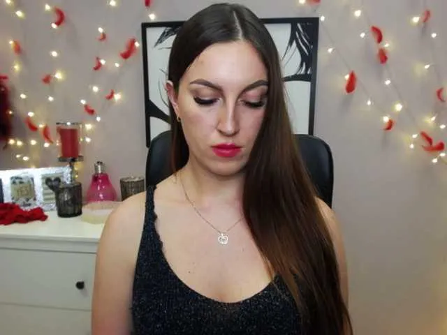 Live sex webcam photo for amandaBURN #242544670