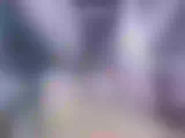 Live sex webcam photo for Miss-Laurie1 #241020268