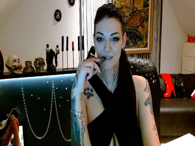 Live sex webcam photo for DaemonInk #255156967