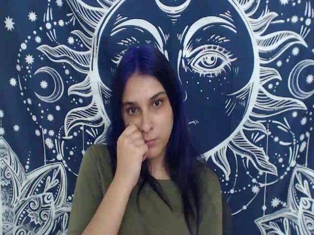 Live sex webcam photo for Areissa #261053542