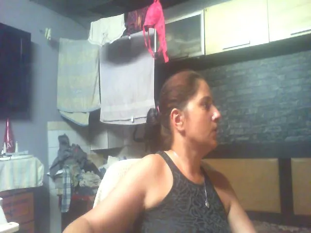 Live sex webcam photo for MGabrielle #260588139