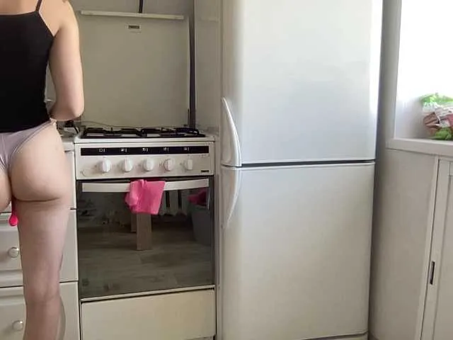 Live sex webcam photo for 669Aleksa669 #253402393