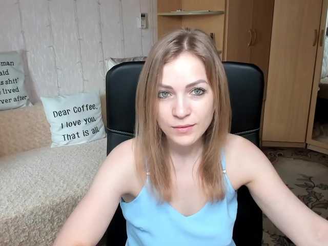 Live sex webcam photo for CherishSia #241339720