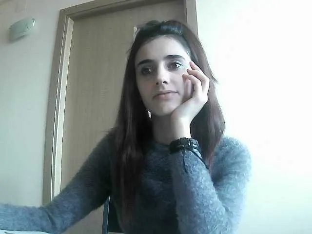 Live sex webcam photo for cataleya0811 #241210636