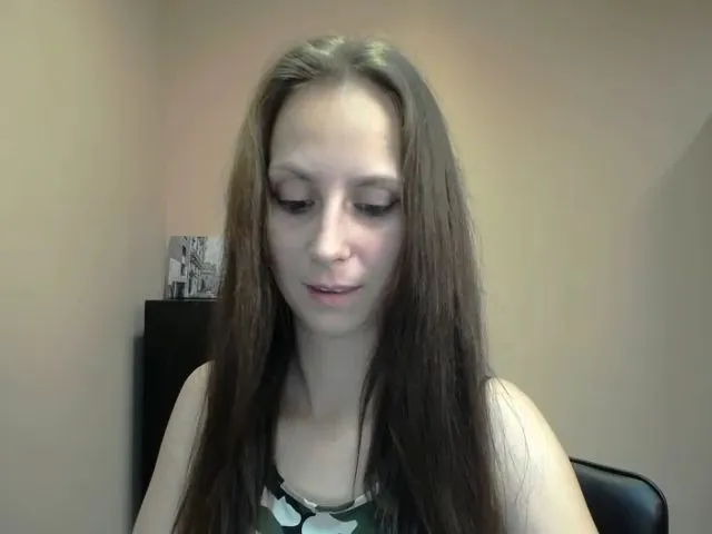 Live sex webcam photo for CuddliesNikki #253183202