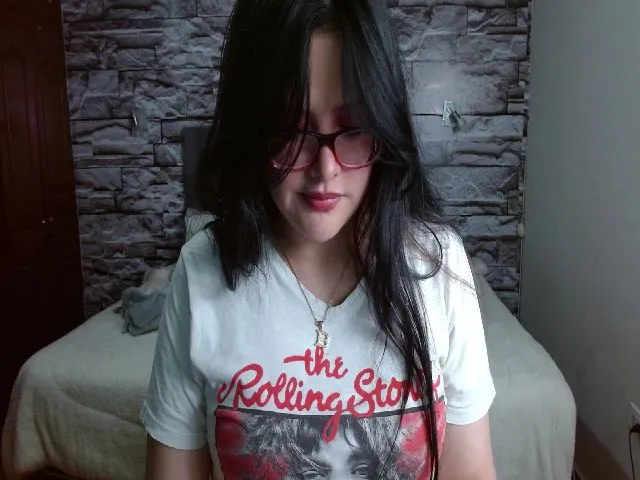 Live sex webcam photo for Angel_Ch #255492514