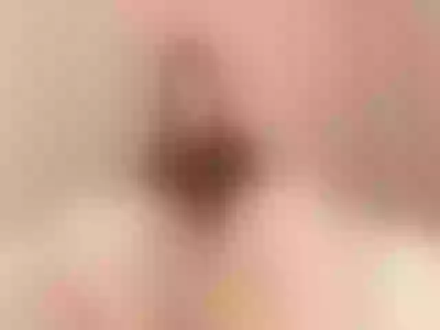 Live sex webcam photo for Miss_Lizzy_ #264136700