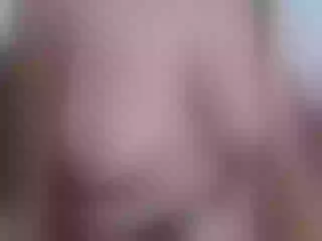 Live sex webcam photo for HotIna #259990672
