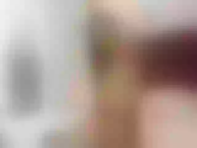 Live sex webcam photo for LittleRed2u #257111450