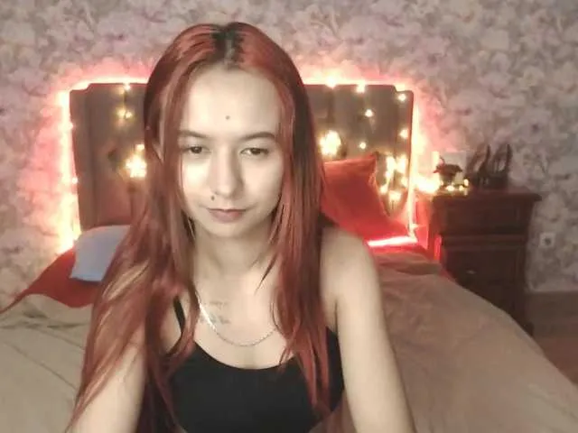 Live sex webcam photo for LusyTen #241290833