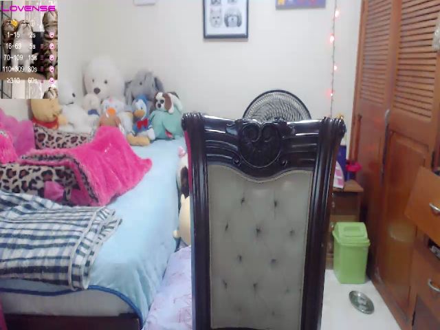 Live sex webcam photo for Meganhill_ #252897968