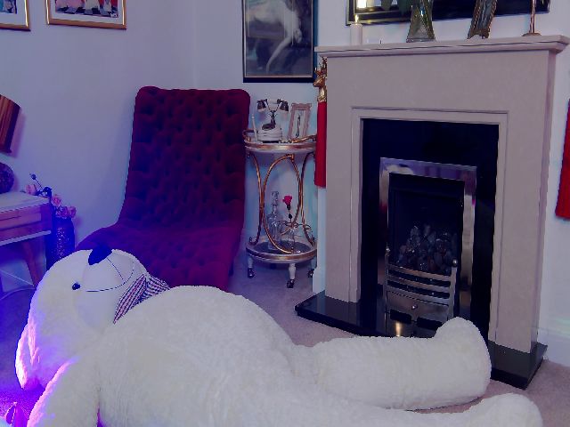 Live sex webcam photo for AgentTease #260328350