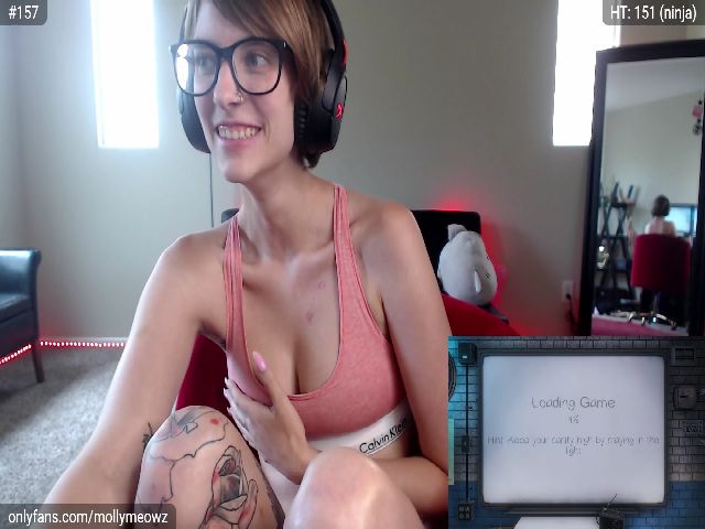 Live sex webcam photo for MollyMeowz #255426703