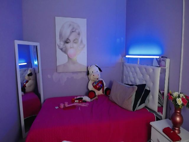 Live sex webcam photo for Martina_ferer #260916163