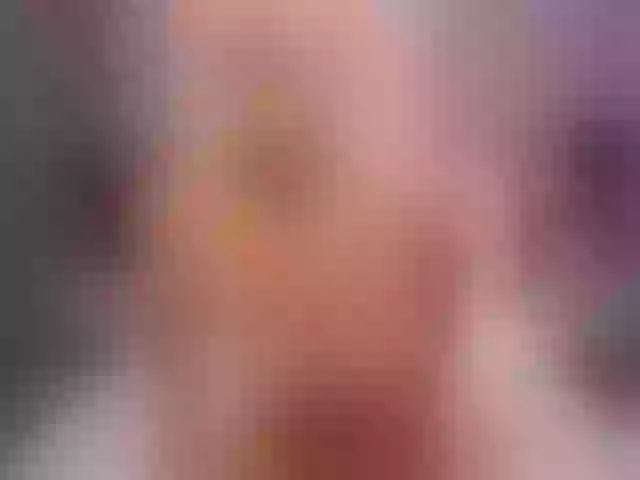 Live sex webcam photo for RubyStar0 #262876770