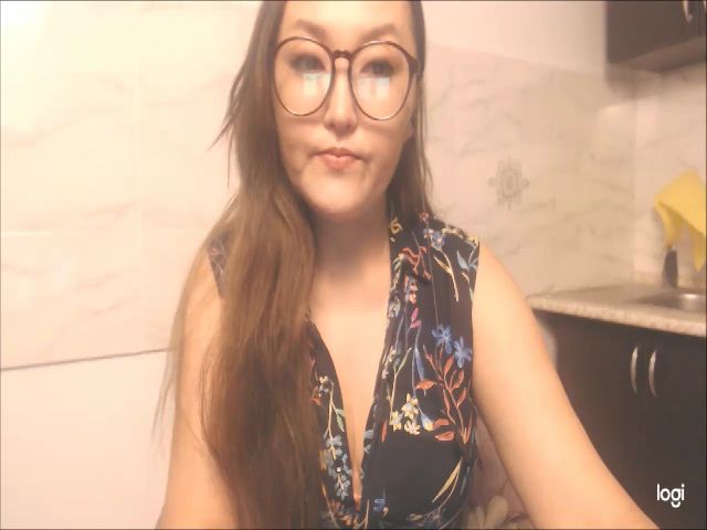 Live sex webcam photo for HrnyTeacher #262209662