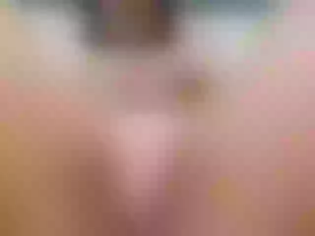Live sex webcam photo for SweetDollx #241042335