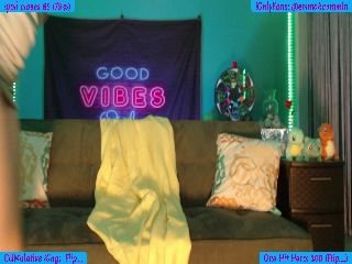 Live sex webcam photo for emmaBcummin #251805148