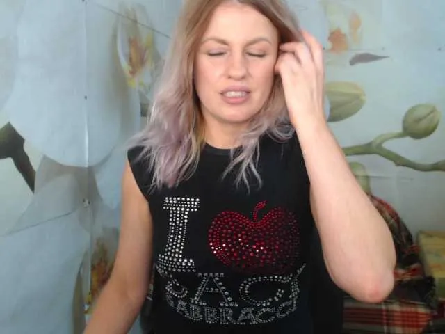 Live sex webcam photo for almazara #252807210