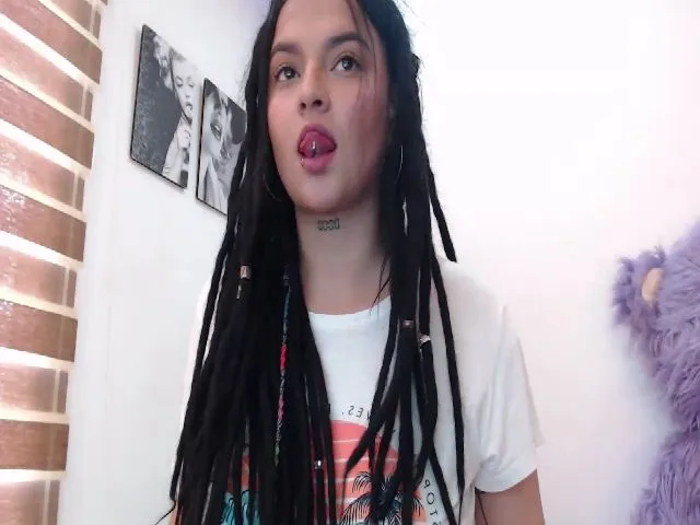 Live sex webcam photo for NinaFeliu #260911013