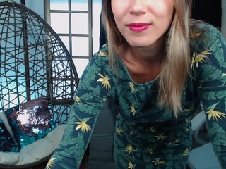 Live sex webcam photo for CassieKleinX #240493888