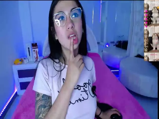 Live sex webcam photo for CelesteSweet_ #260978407
