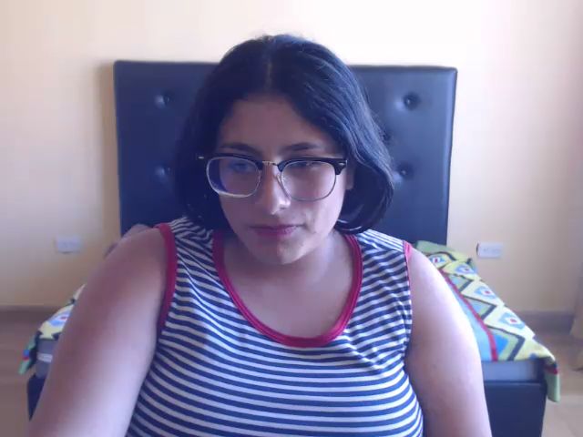 Live sex webcam photo for Aishafoxxx #262329069