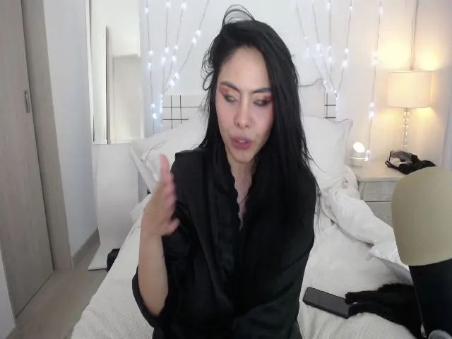 Live sex webcam photo for Marianviolet #262980708