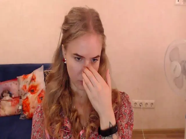 Live sex webcam photo for Limana_xo #260090974